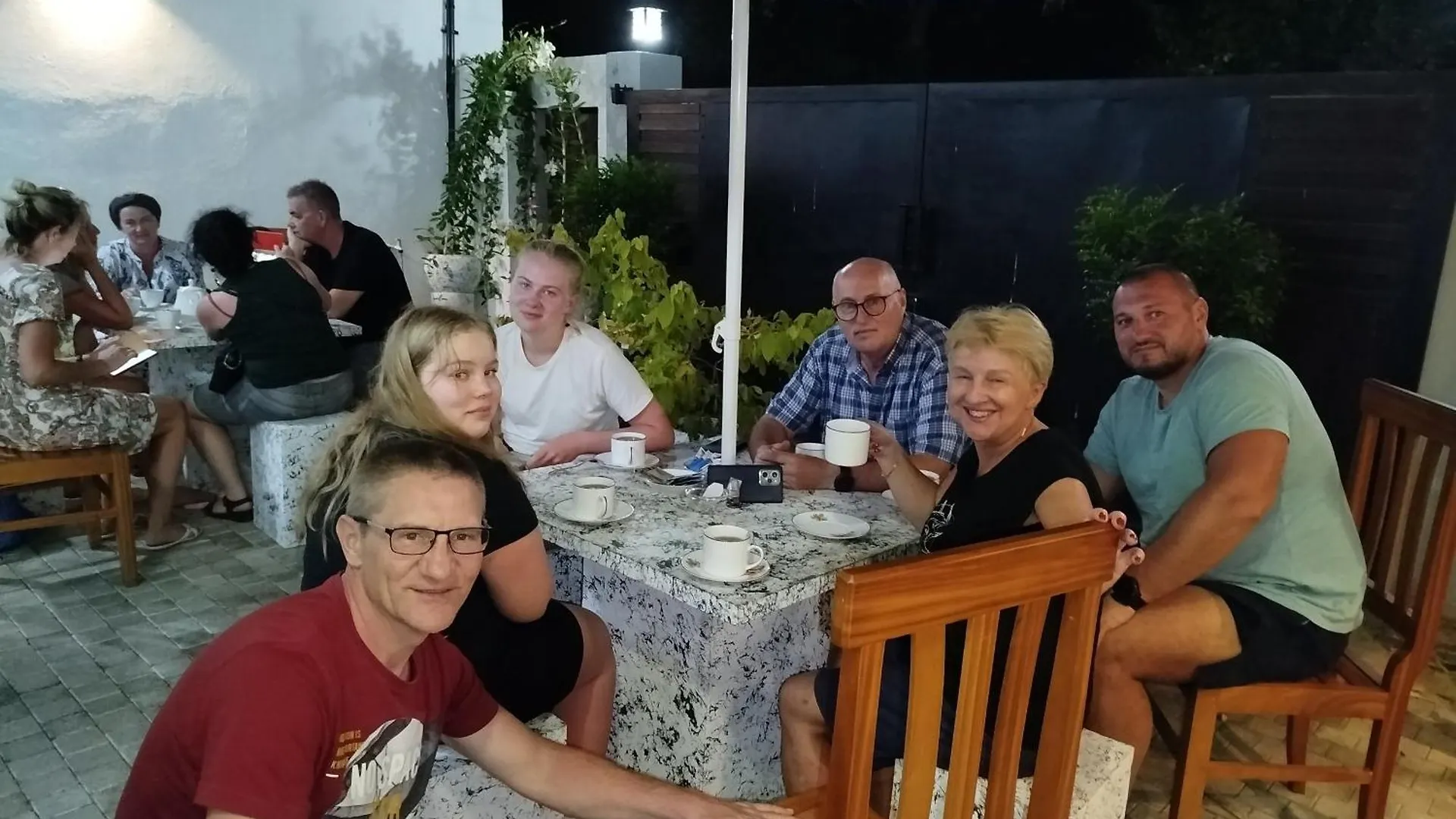 Hotel Elzangi Negombo